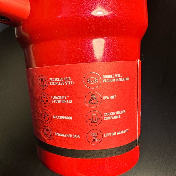 NWT. Stanley x E.L.F. 30oz Stainless Steel H2O FlowState Quencher Tumbler, Red - Picture 3 of 8